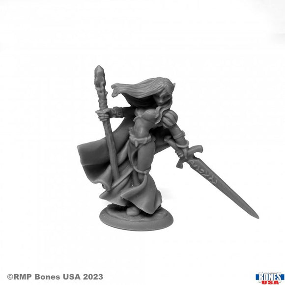 Reaper Bones USA - Alastriel, Elf Wizard Sorcerer 30127